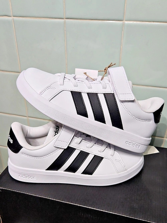 adidas Other - adidas Grand Court 3.0 Kids Sneakers White & Black Unisex US 3 NWT